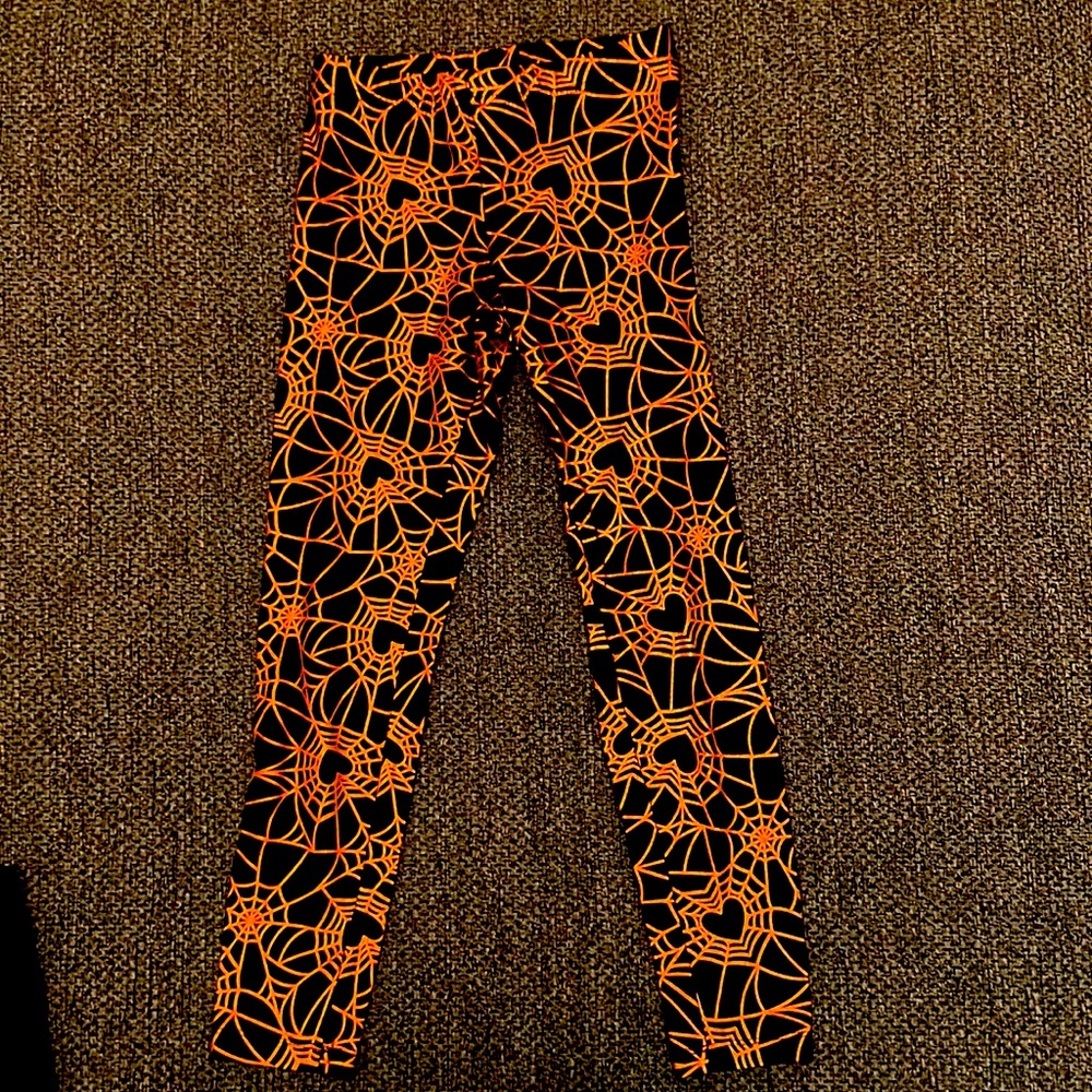 Girl’s Halloween Pajamas Set Size 7/8. - Picture 4 of 5